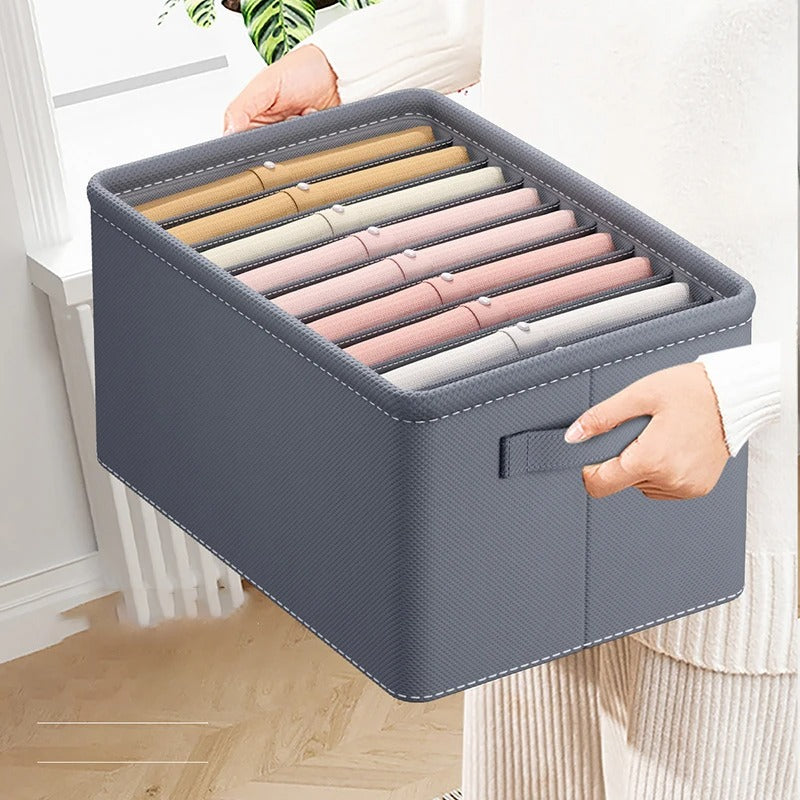 Foldable 6 Grid Clothes Organizer